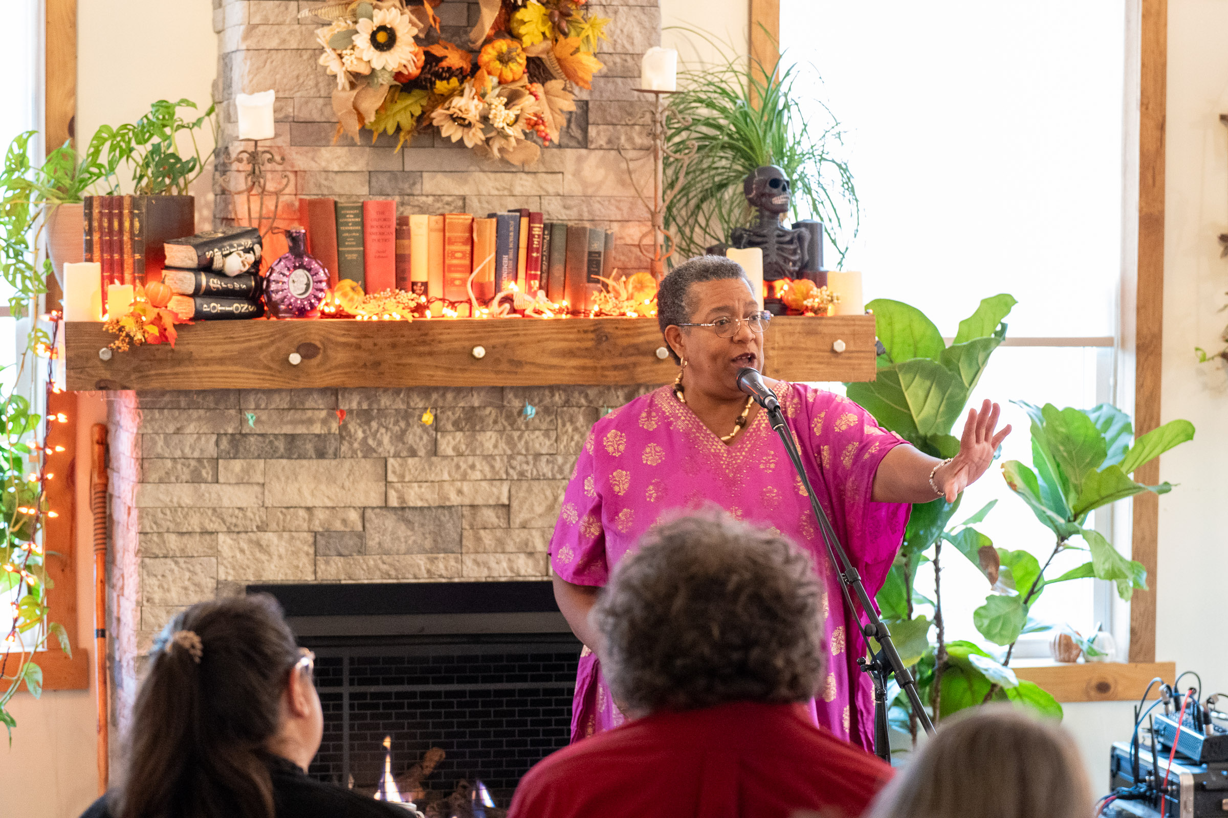 Sheila Arnold performing The Emancipator